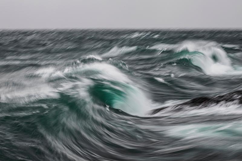 Twin Waves, Black Rocks